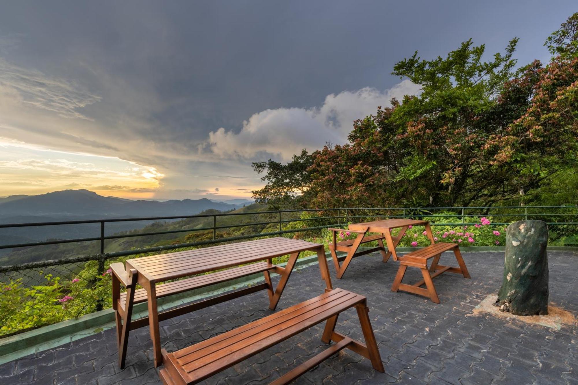 The Riverston Grand Matale Esterno foto