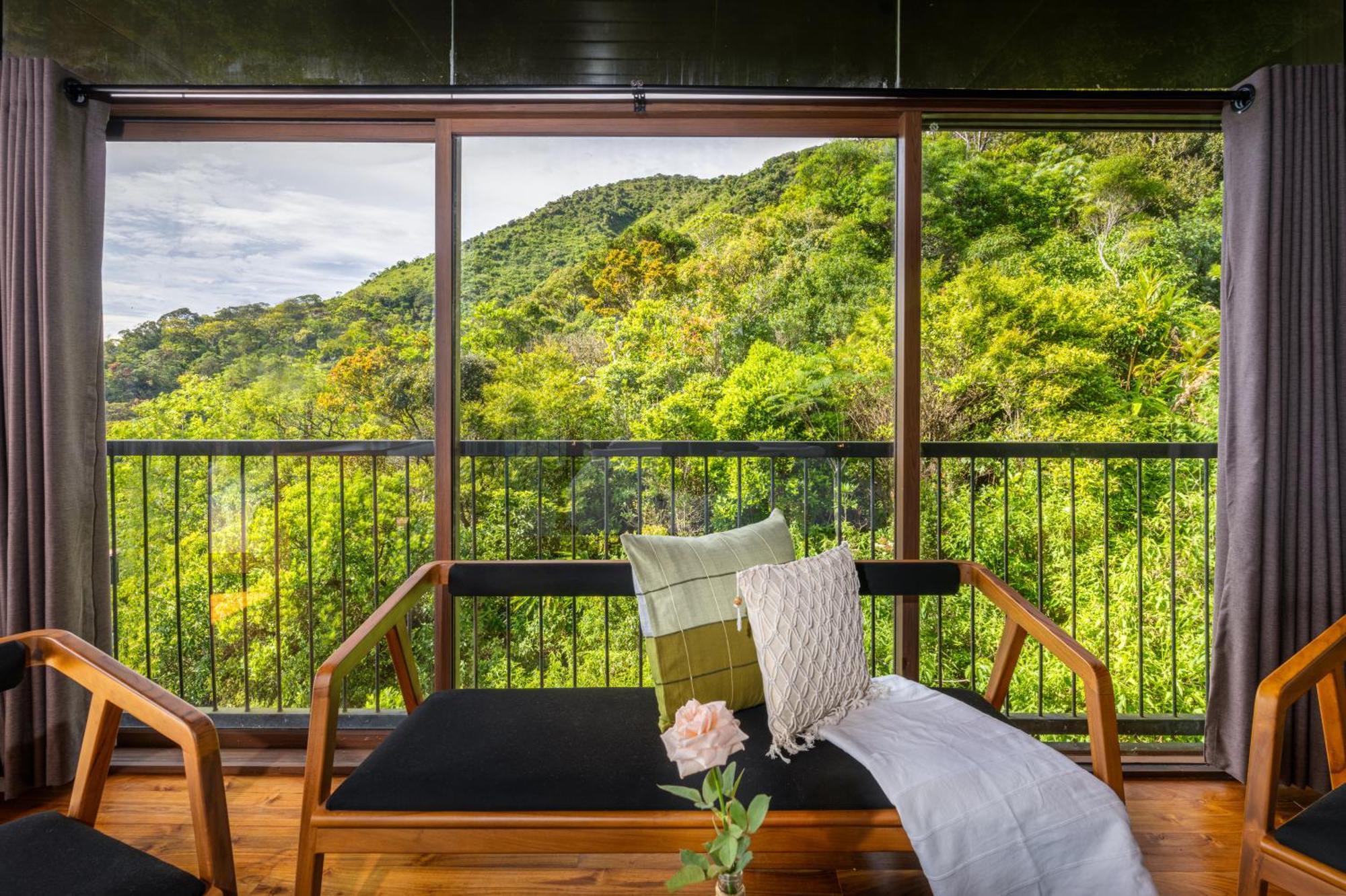 The Riverston Grand Matale Esterno foto